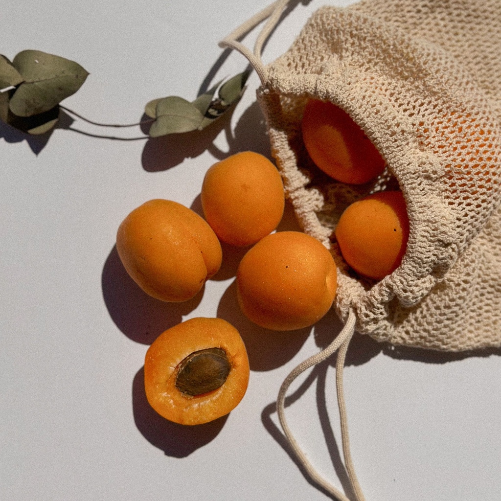 AU Apricot (5kgs/box)