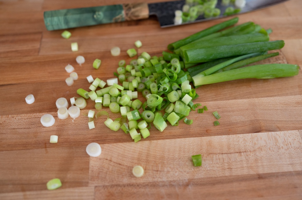 Spring Onion (untrimmed)